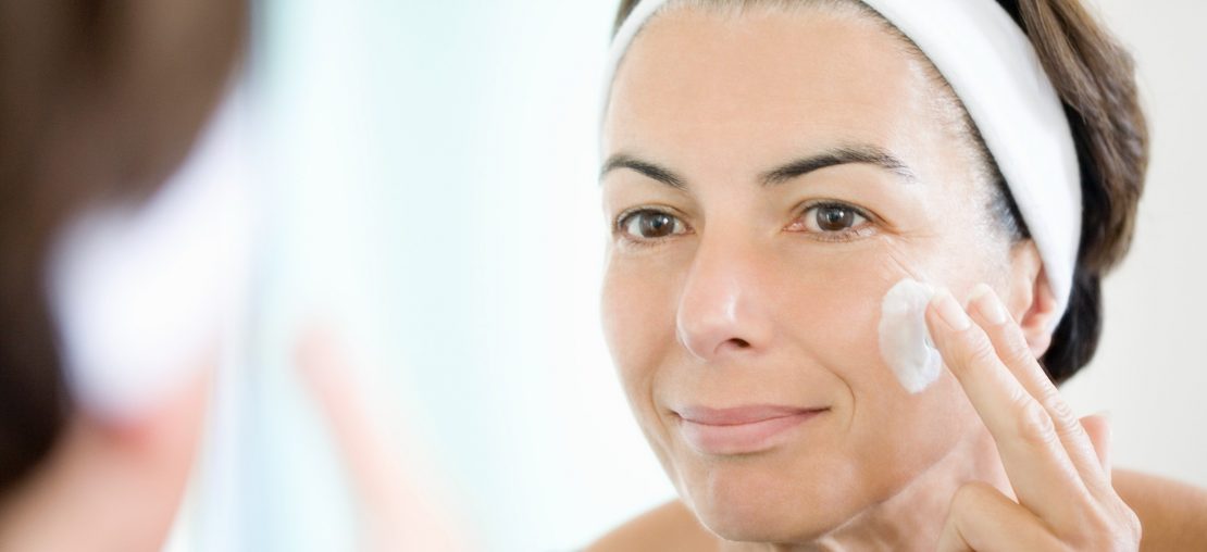 Loção de limpeza facial: o que é e quais são seus benefícios